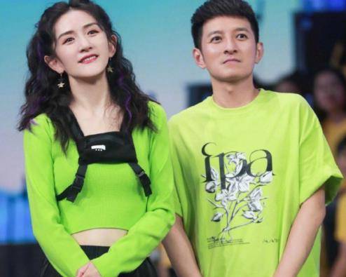 因为|《快本》6人变4人?网传他俩要离开,谢娜成“罪人”,撇不清了