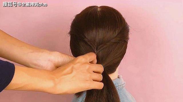 家长 “想把孩子置身危险，就每天穿得美美的”90后宝妈：特别是女儿