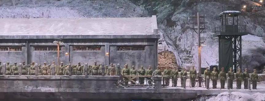 眼泪|《长津湖》的下部，有《水门桥》这个电影吗？