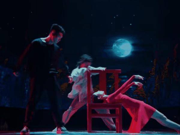 黄潇|《霸王别姬》燃炸《街舞》舞台，张艺兴直呼很喜欢这个作品！