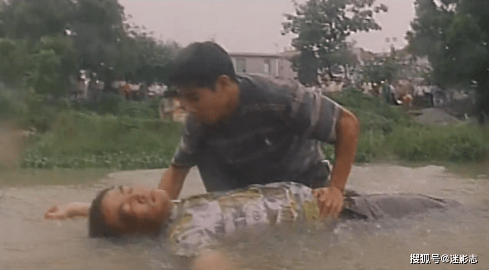 徐克|25年前，赵文卓离开徐克，颠覆拍赌片，可惜没能复制李连杰的成功