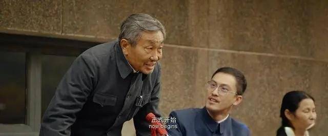 父亲|贾玲《你好，李焕英》：成功的女导演作品，发出女性的声音