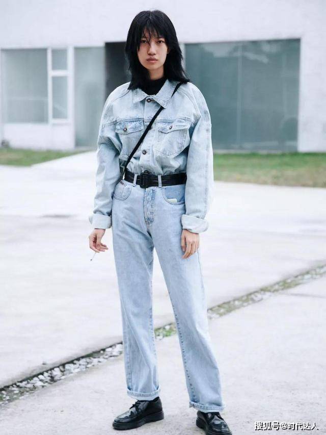 身材 王子文是有多瘦?连靴子也“塞不满”,还好穿搭够抢眼