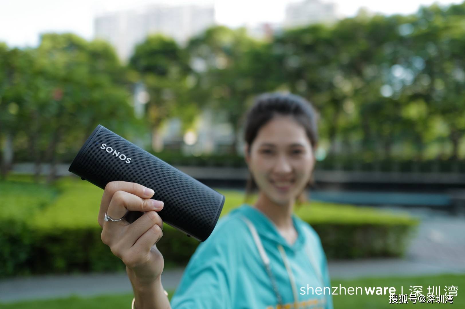 Wi-Fi|Sonos Roam SL 评测：将蓝牙融入 Wi-Fi 多房间系统，音乐体验从室内走向户外