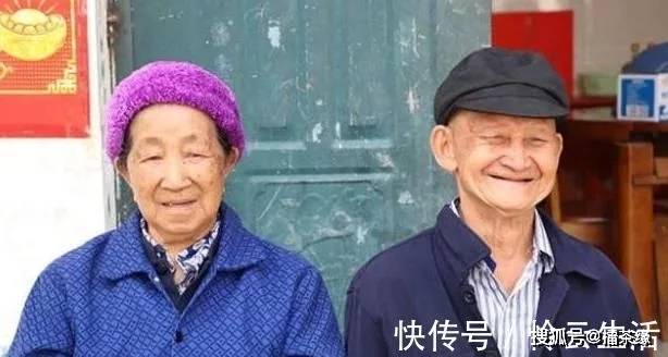 补充|老太太96岁,老伴儿110岁,长寿夫妻的秘诀,值得借鉴!
