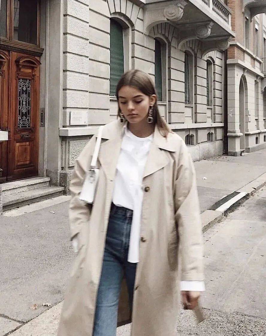 颜色 女星张含韵“整”了？为何突然美成王祖贤了？