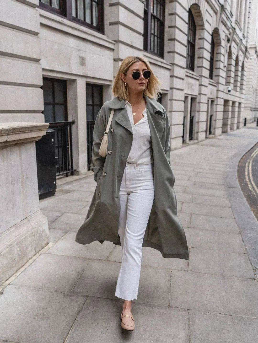 颜色 女星张含韵“整”了？为何突然美成王祖贤了？