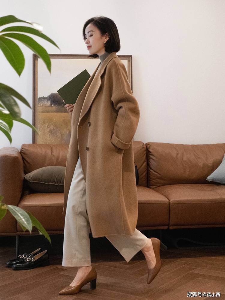 身材 秋冬还是穿“大衣”最高级，搭配毛衣、牛仔裤、半身裙时髦又气质