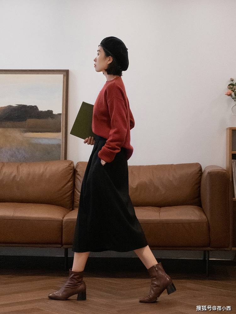 整体 今年建议多穿“针织衫”和“半身裙”,学会这样搭,优雅到骨子里