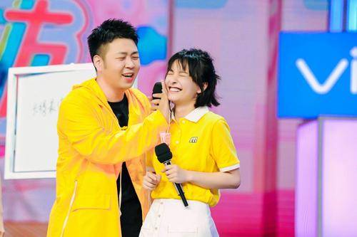 杜海涛|沈梦辰:主持出道与男友撒实名狗粮爆红,曾在节目中现了“原形”