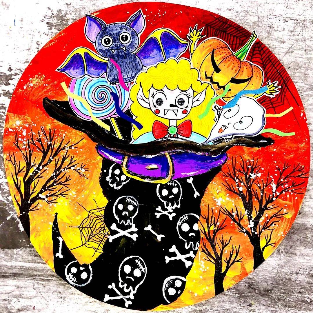 万圣节帽子里的惊喜