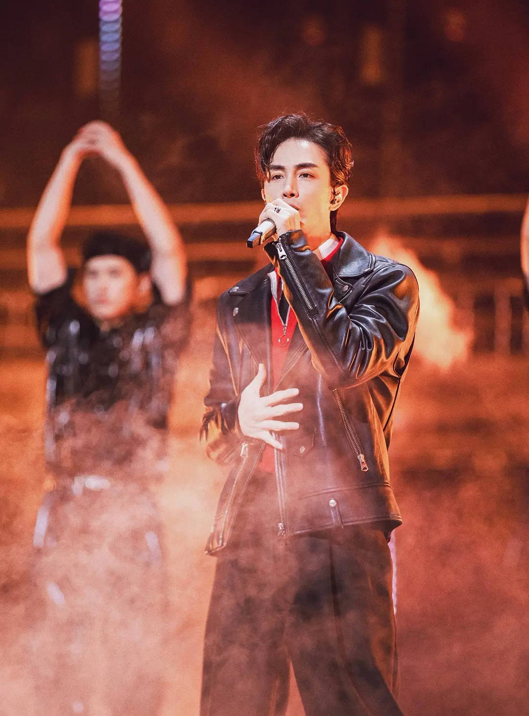 张晋|芒果发布会:综艺片单新鲜出炉,11位哥哥亮相精彩亮相,大湾区合体清唱粤语歌