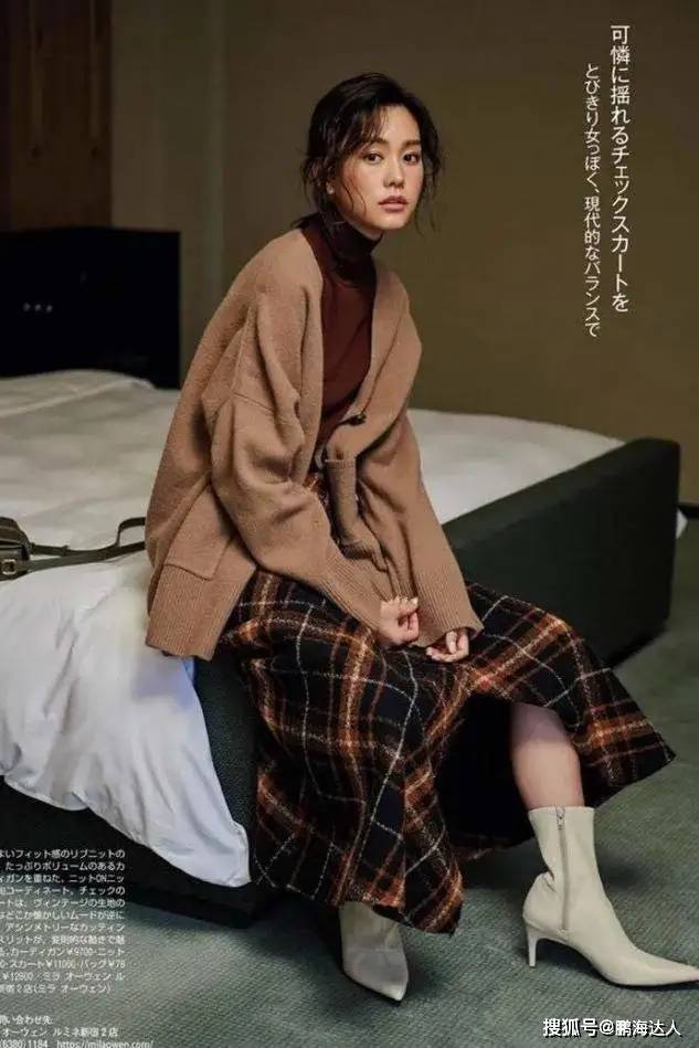 毛衣 入秋之后，试试“日系优雅风”穿搭，简单气质又显高级，真好看