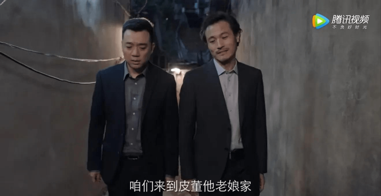 因为|熬过前6集，《突围》的2条明线1条暗线终于展开，6大反派浮出水面