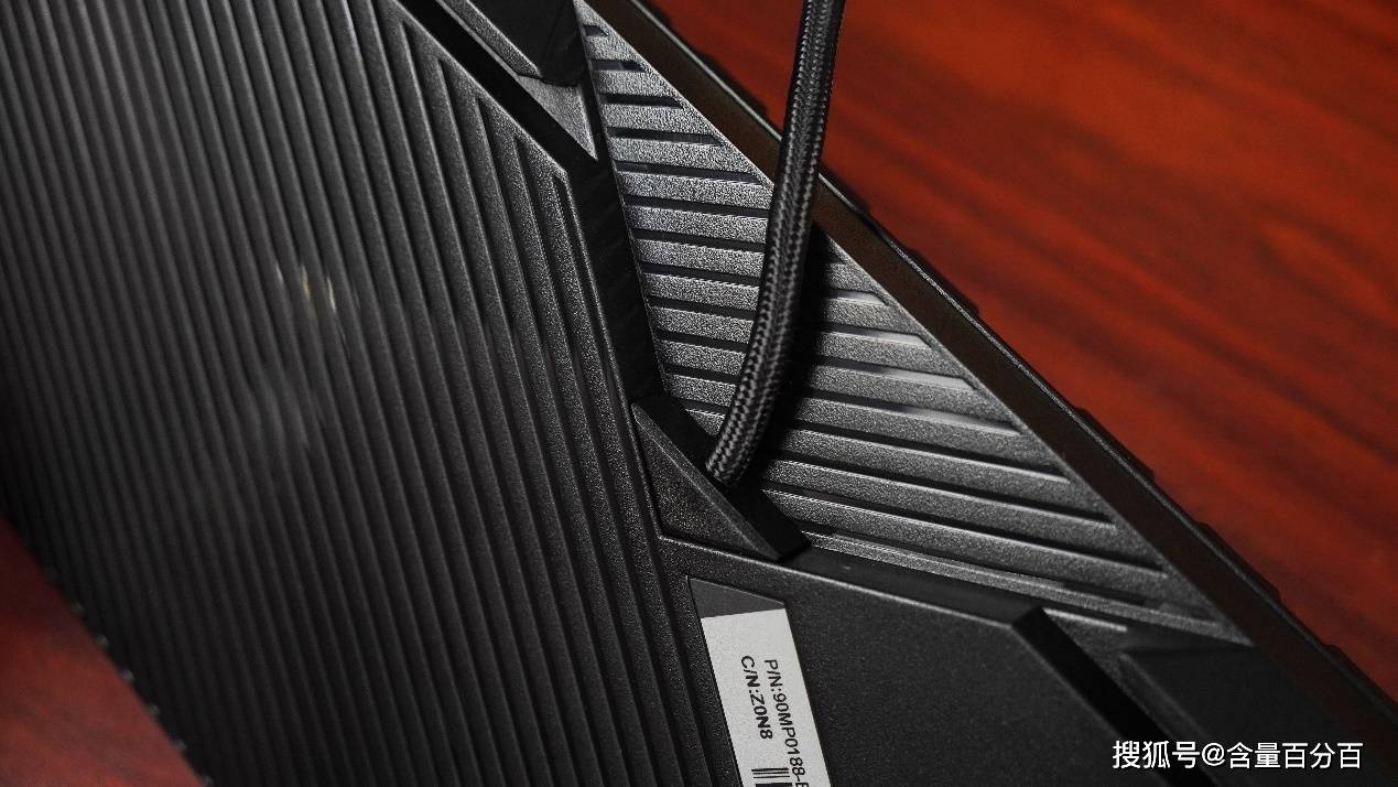 ROG NX冰川蓝轴相当于樱桃什么轴？ROG游侠NX冰川蓝键盘上手体验