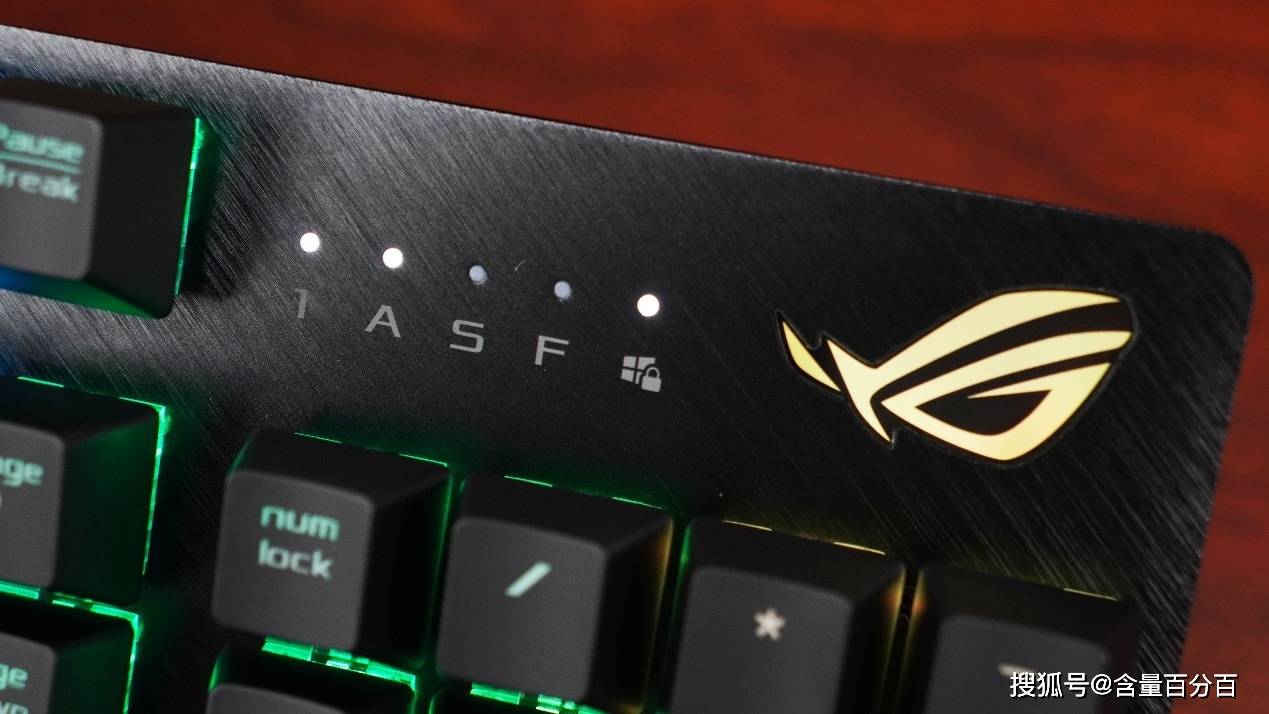 ROG NX冰川蓝轴相当于樱桃什么轴？ROG游侠NX冰川蓝键盘上手体验