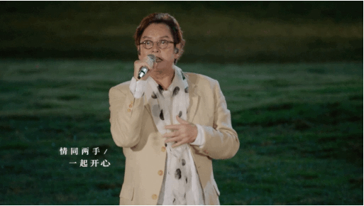 谭咏麟|芒果综艺又天花板了！《时光音乐会》开播受好评，被6家央媒夸赞