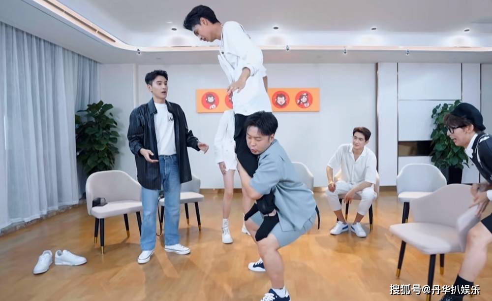 智商|《最后的赢家》：李易峰被关密室，关晓彤成智商担当，杜海涛绝了