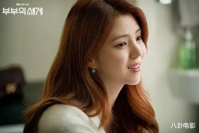 因为|网飞这大女主戏真是爽爆了，少女复仇卧底警局，真相始终扑朔迷离