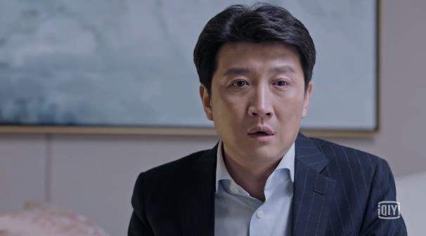 满江|《突围》：五亿棚改资金失踪，是打死石红杏的最后一棍！