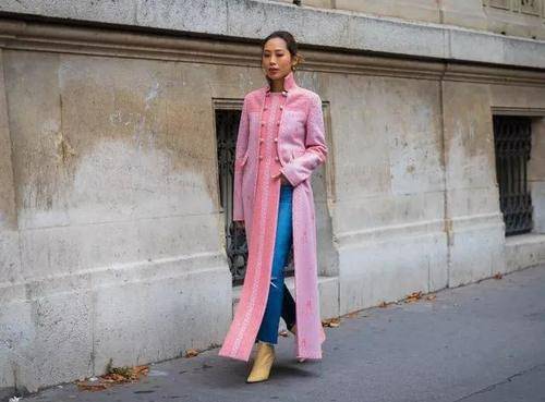 套装 穿好粉色让你一秒减龄,热巴虞书欣爱不释手,美到立刻重回18岁了