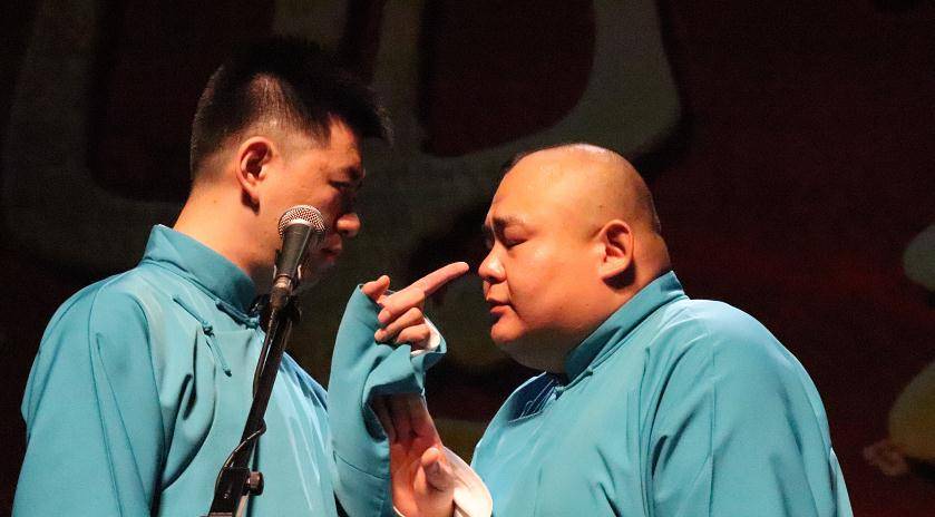 因为|一朝被蛇咬十年怕井绳，张云雷国难日小心翼翼，唯恐再被牵连