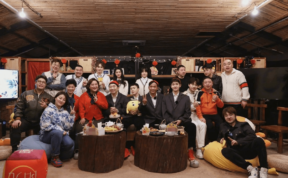 杨洋范|《青春环游记3》合照首曝光，嘉宾画风各不同，杨洋范丞丞状态好