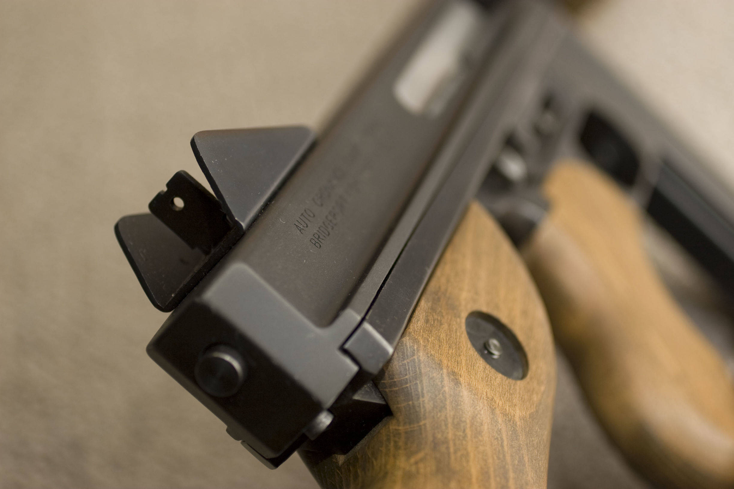 原创电影拯救大兵瑞恩中米勒上尉使用的汤姆逊m1a1冲锋枪