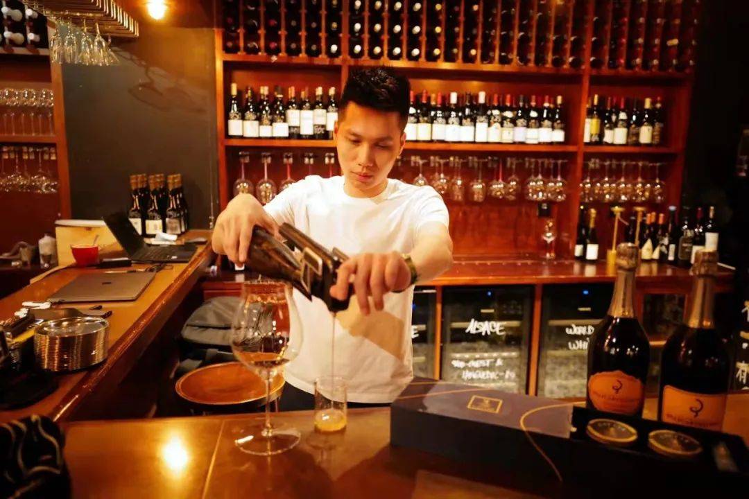 The|厦门酒圈永动机——The F. Bistro主理人何患