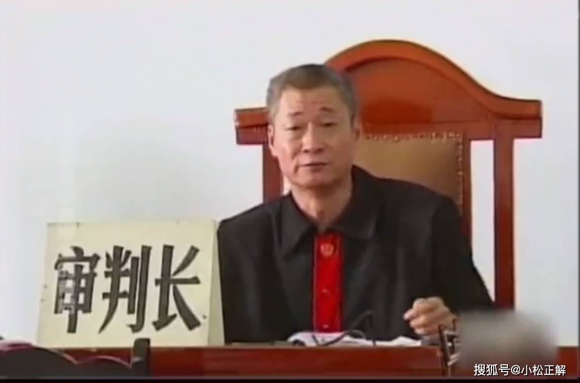 2008年,河南女教师为偿还巨额债务,绑架学生并杀害,哭诉称自己想活下去_梁红亚