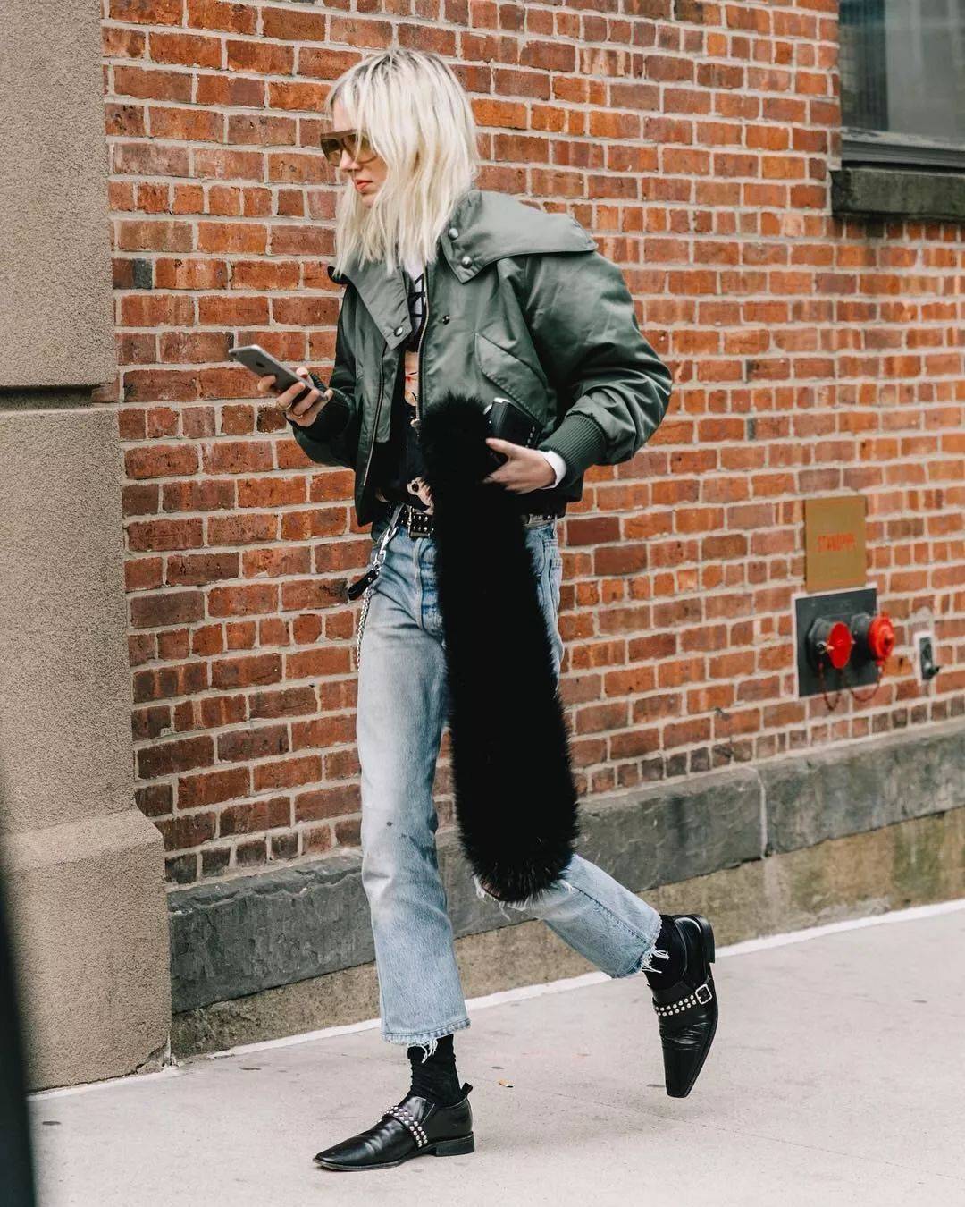 毛衣 毛衣+直筒裤= 偷偷显瘦5斤,显高五公分,气质惊艳!