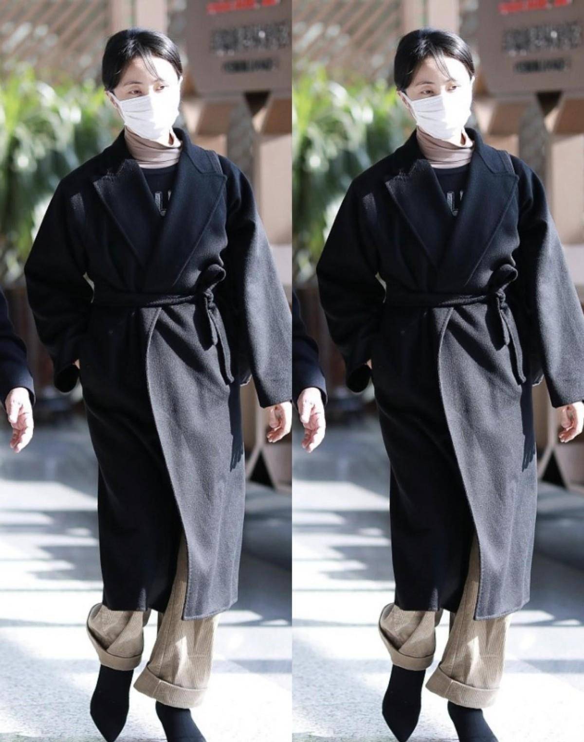 服装 孙莉真会给女儿们做榜样,顶着一头粉毛挺大胆的,但穿着却很干练