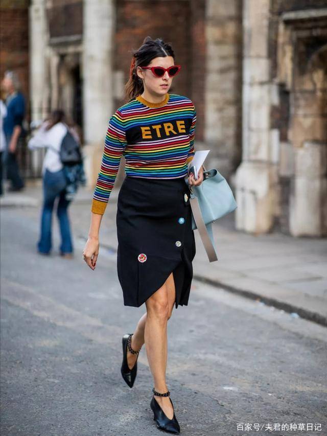 视觉 高跟鞋失宠了,今年流行这双“奶奶鞋”,搭阔腿裤,时髦还显瘦