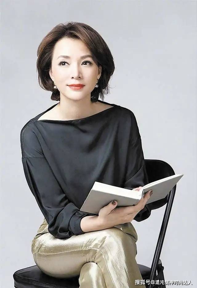 面部打扮看起来&quot;贵气&quot;的女人，基本会有这5个特征，气质很重要