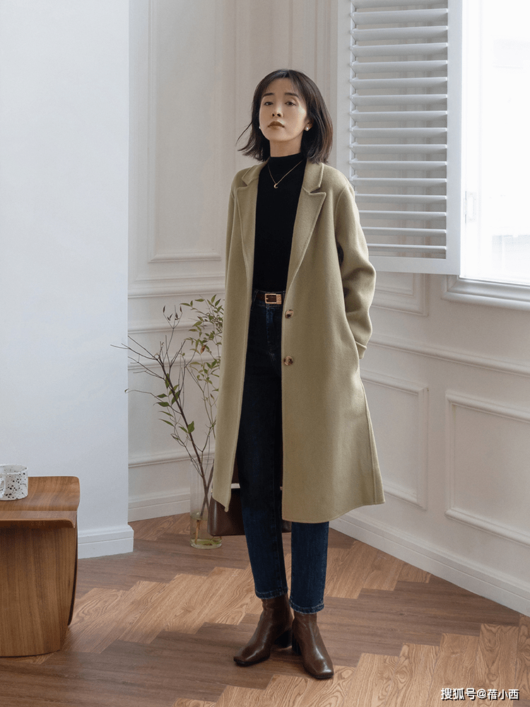 身材 今年还是穿“长款大衣”最高级，搭配毛衣、半身裙、裤子时髦洋气