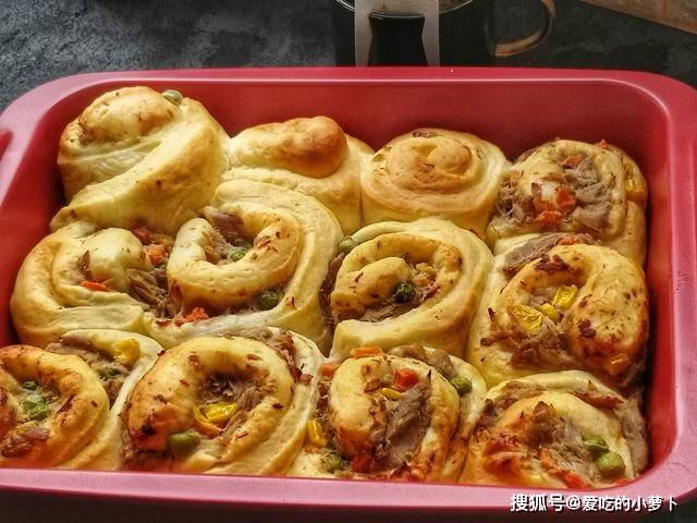 温度|这面包柔软味美,荤素搭配,营养全面,早餐吃它精神饱满,够能量