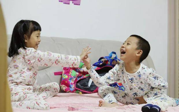 家长|小学生99.5分试卷走红，妈妈看到扣分原因后笑了：比拿满分还感动