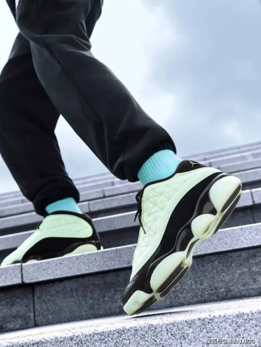 蓝色 双十一值得入手的高颜值球鞋，最便宜才几百元！