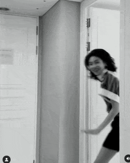 什么|27岁红遍全球，人气赶超宋慧乔，“鱿鱼游戏”女主，靠什么疯狂吸粉2千万？