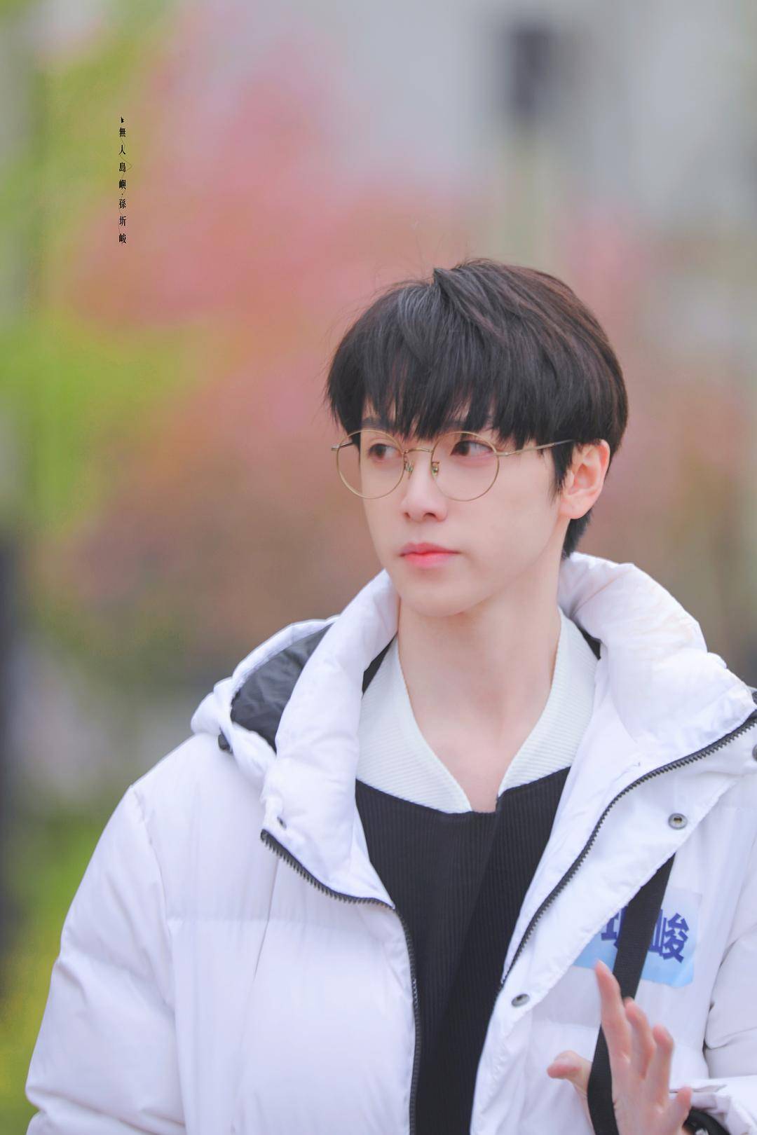 原创创造营选手孙圻峻被曝劈腿女爱豆谈恋爱花女生钱背后吐槽队友