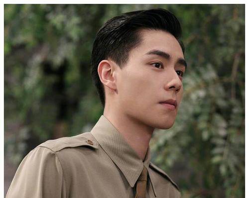 胡一|胡一天和章若楠搭档热血年代剧<凭栏一片风云起>值得期待