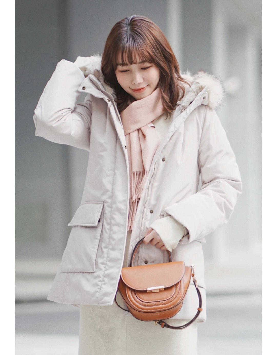 颜色 秋天就穿羽绒服？小姐姐特推5款，跟着小编学起来，又时尚还保暖