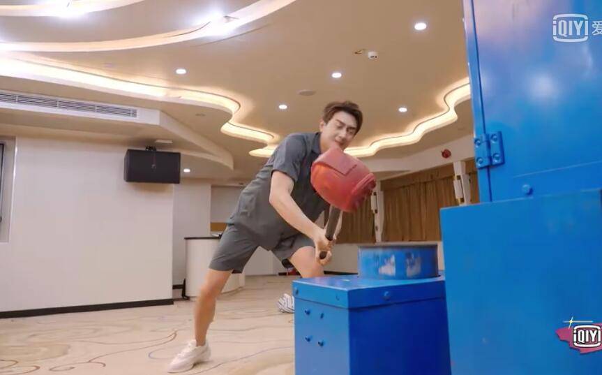 李光洙|林更新抡大锤这段真心没忍住，难道东北硬汉的虚势是把自己抡飞？