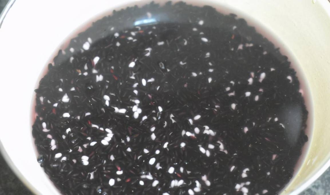 做法|天冷,包子馒头靠边站!早上多吃它,锅中一蒸,晶莹剔透香喷喷!