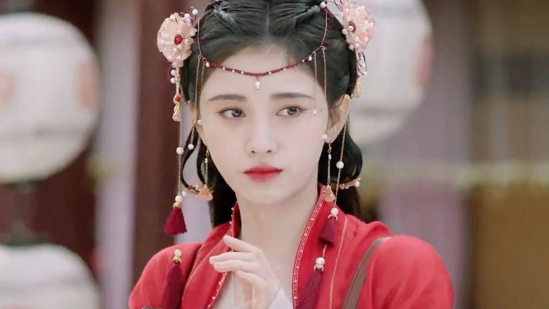 李府|鞠婧祎新剧又“扑”了，豆瓣开分仅4.3，只怪她的古装实在太美了