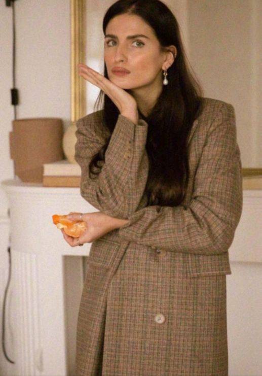 法国 秋天想穿出法式优雅？学法国博主入手这4件单品就够，每件都经典