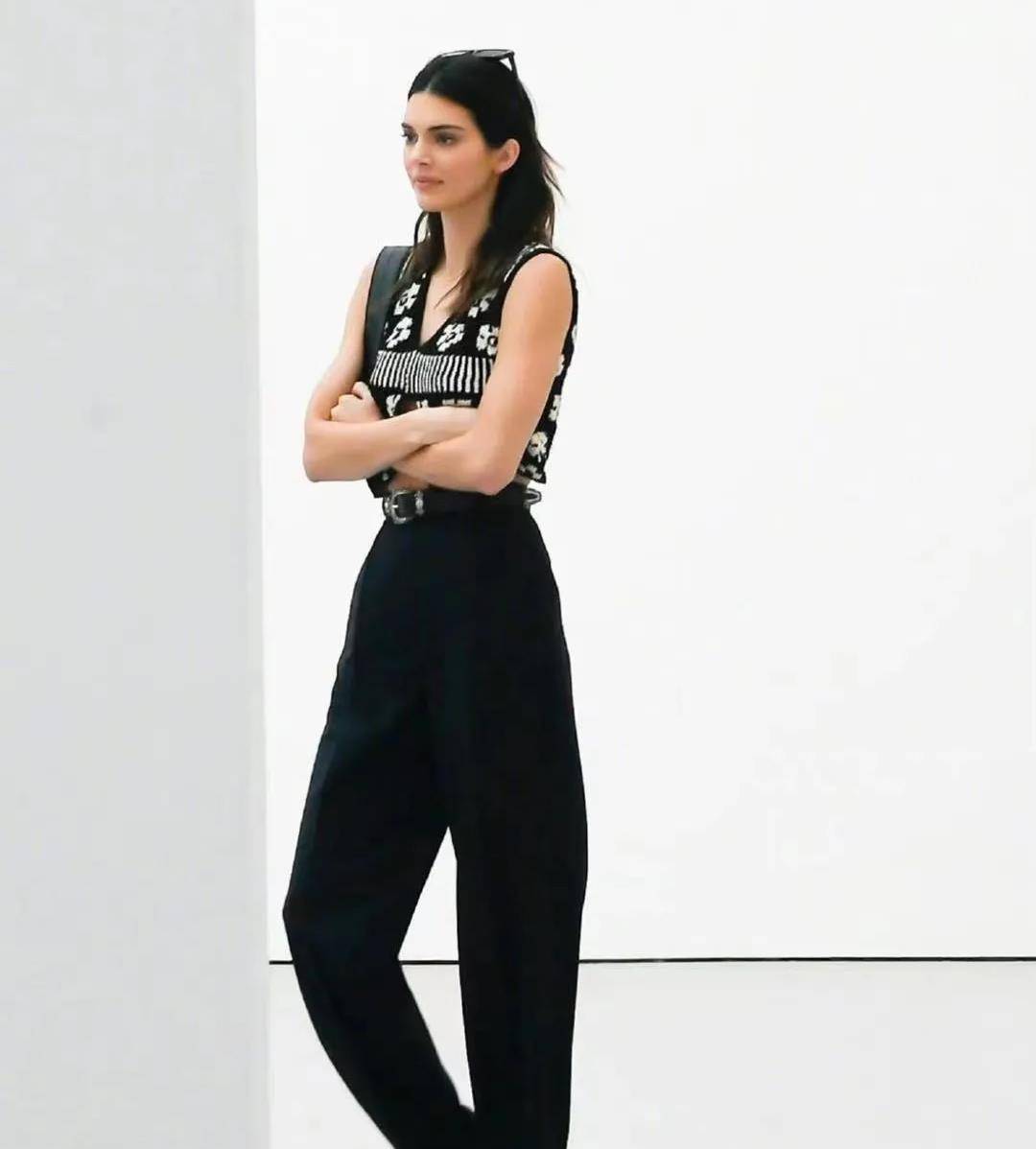 一身 被富豪求着认爱，吴千语的捞女标签终于洗白了？