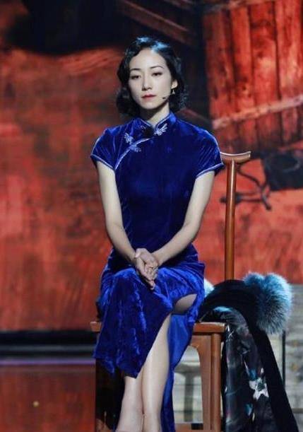 周冬雨 女星旗袍造型：唐嫣冷艳，周冬雨温婉，赵丽颖气质大变