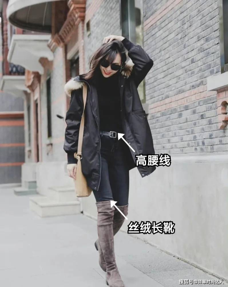 休闲型 打底裤“过时”了，今冬火了这款“无痕裤”，搭羽绒服显瘦又时髦