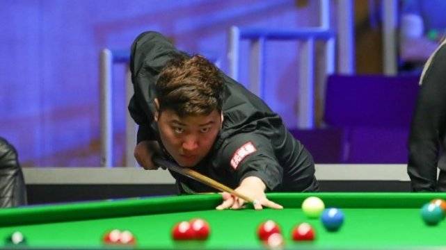 颜丙涛|中国斯诺克传喜讯：丁俊晖4-1夺2连胜冲冠，颜丙涛4-1淘汰“007”邦德